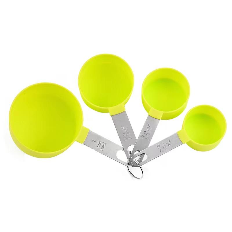 yellow-measuring-cups