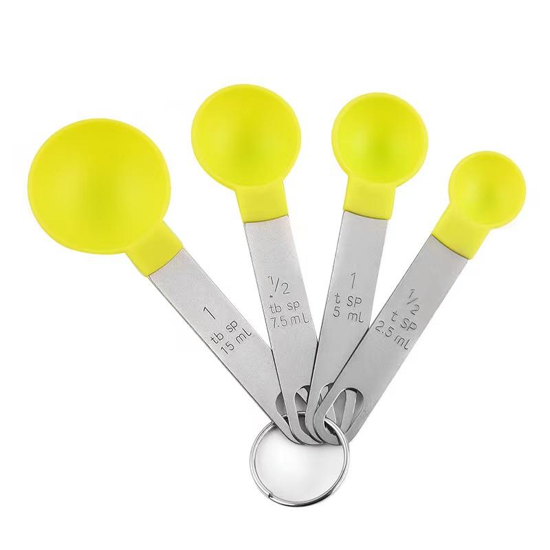yellow-measuring-spoons