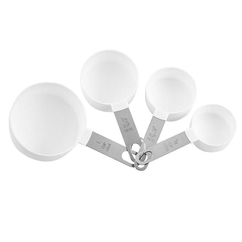 white-measuring-cups