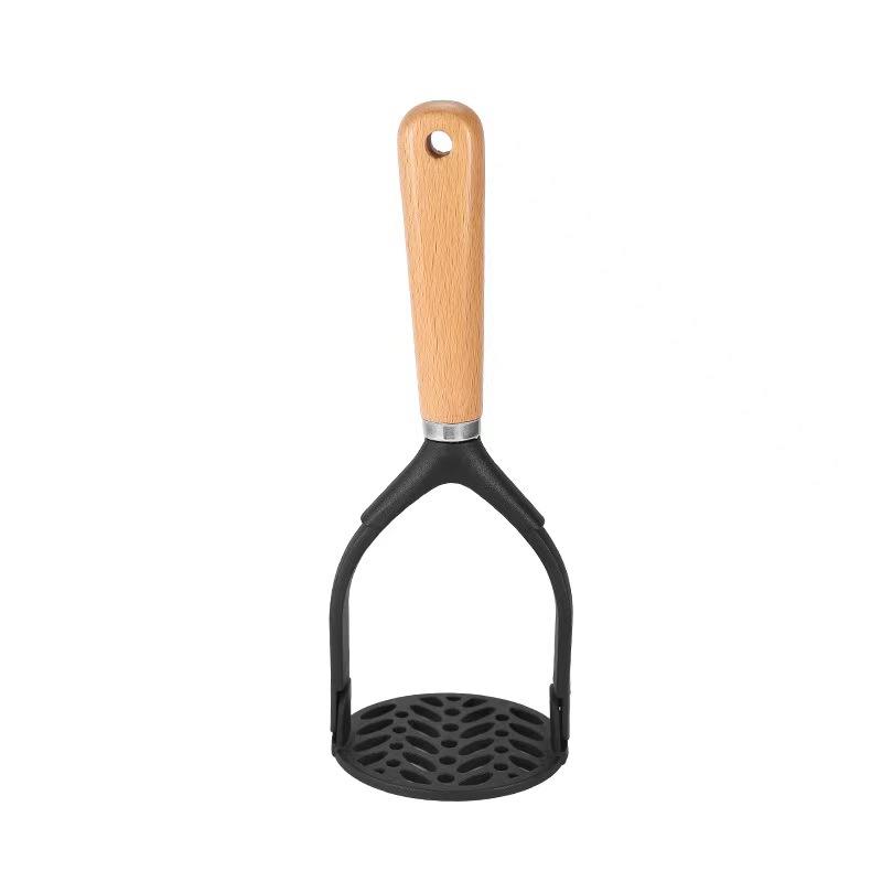 wooden-handle-oval-bottom
