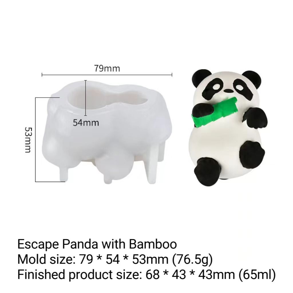 holding-bamboo-to-escape-panda
