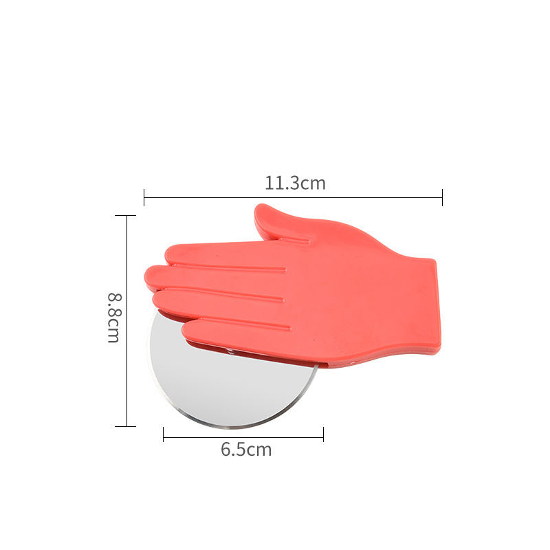 palm-pizza-cutter