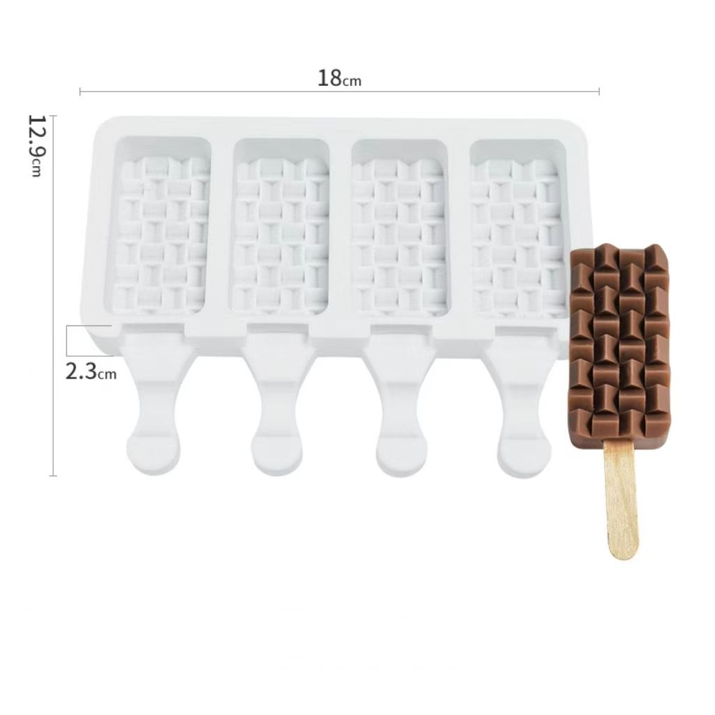 bamboo-knitting-white