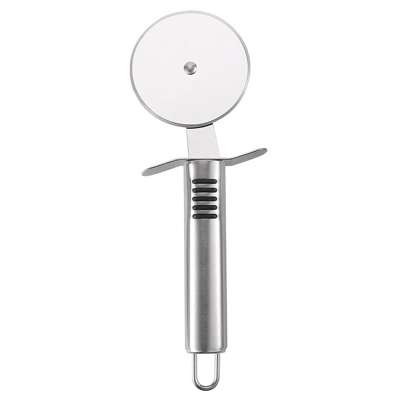 stainless-steel-handle-pizza-cutter