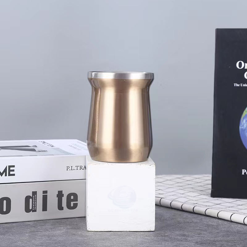 gold-with-accessories