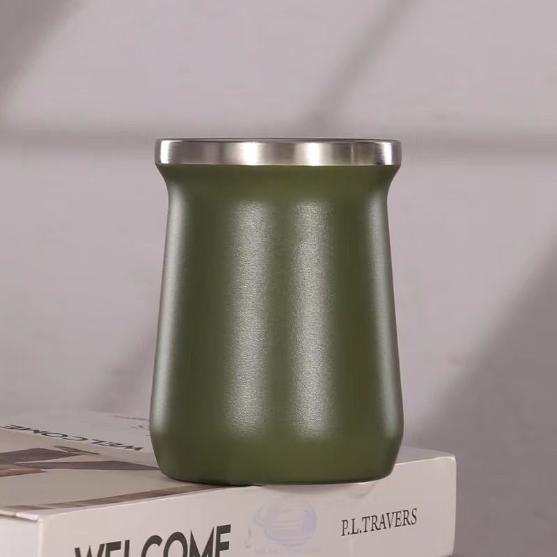 army-green-with-accessories